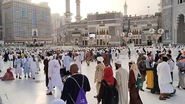 Tips agar Ibadah Haji & Umroh Anda Terasa Ringan