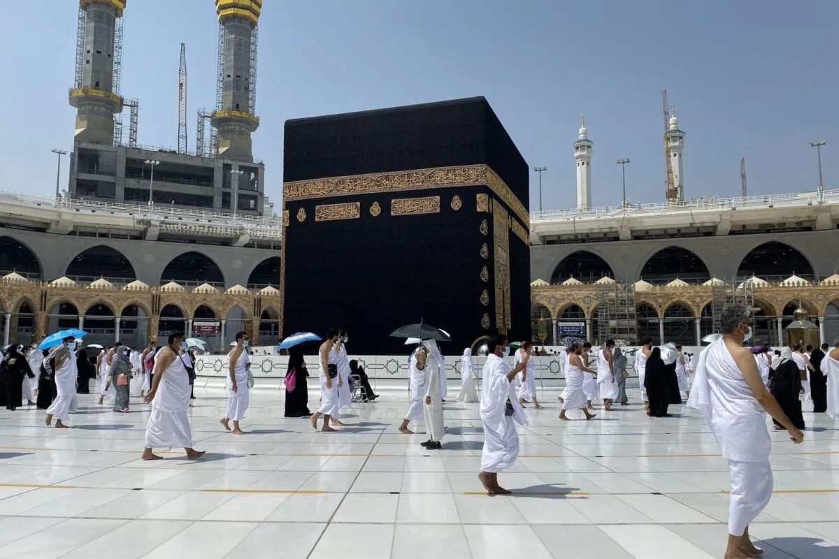 Pengertian Lengkap Tentang Badal Umroh