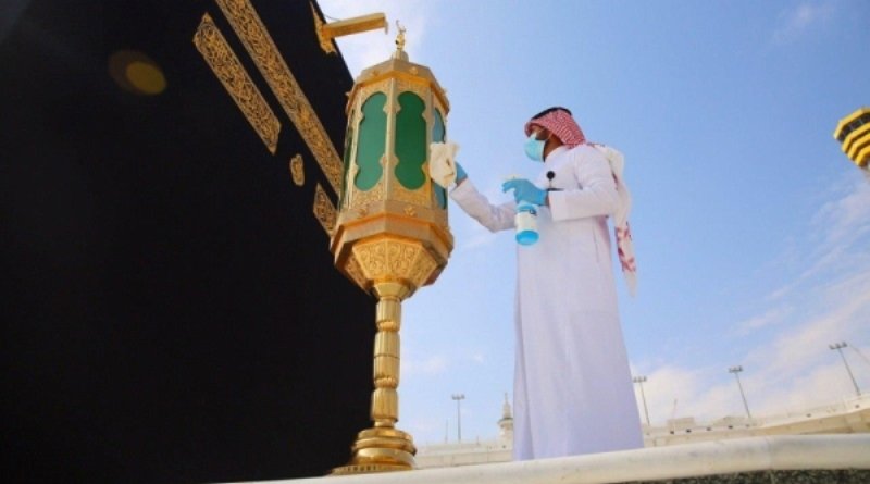 Kunci Ka'bah dan Amanah Langit
